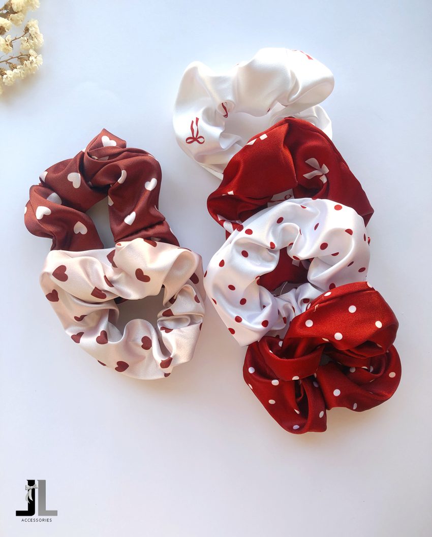 اسکرانچی ساتن